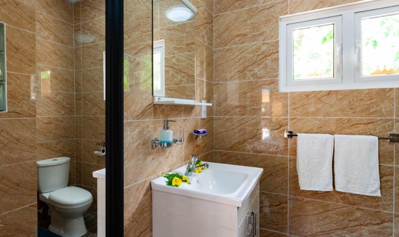 Kai Selfcatering Hotell La Digue Exteriör bild